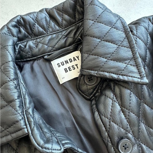 SUNDAY BEST button up - Picture 3 of 3